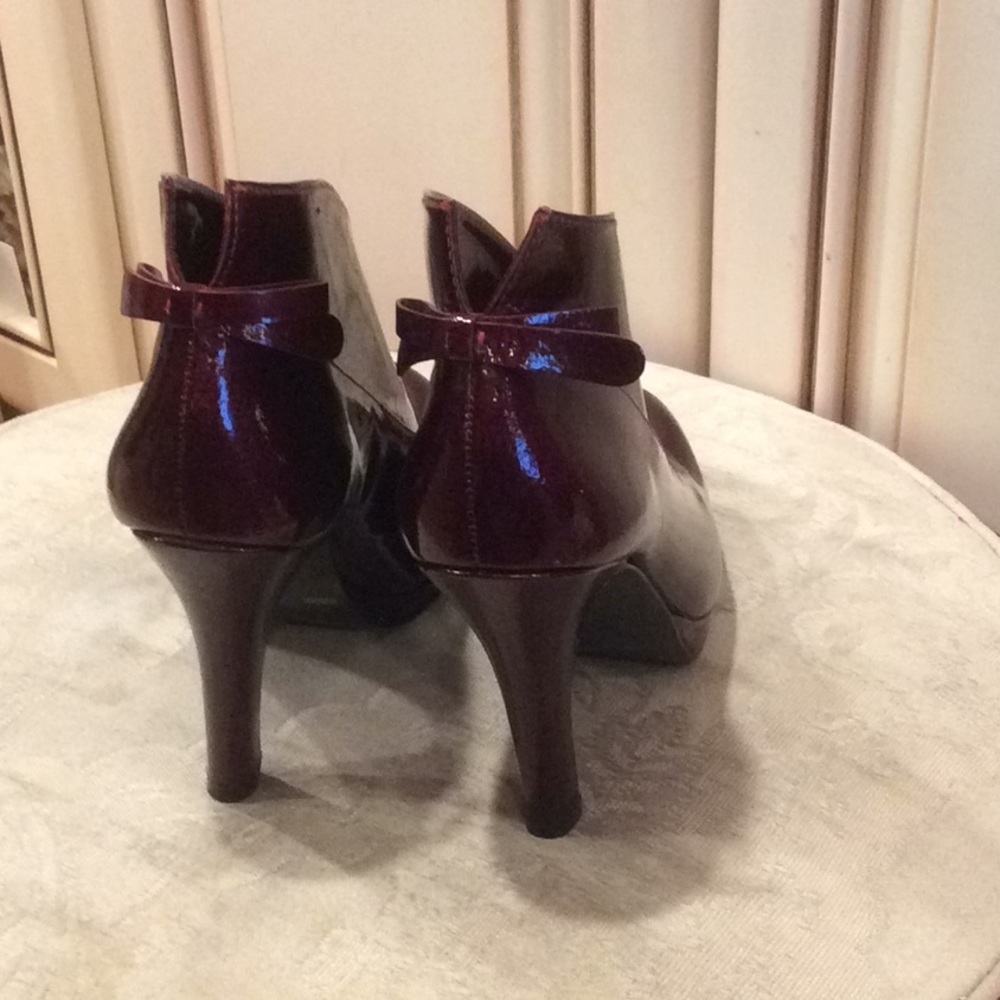 Jessica Simpson Burgundy Platform Shoes Sz 6.5 View 5